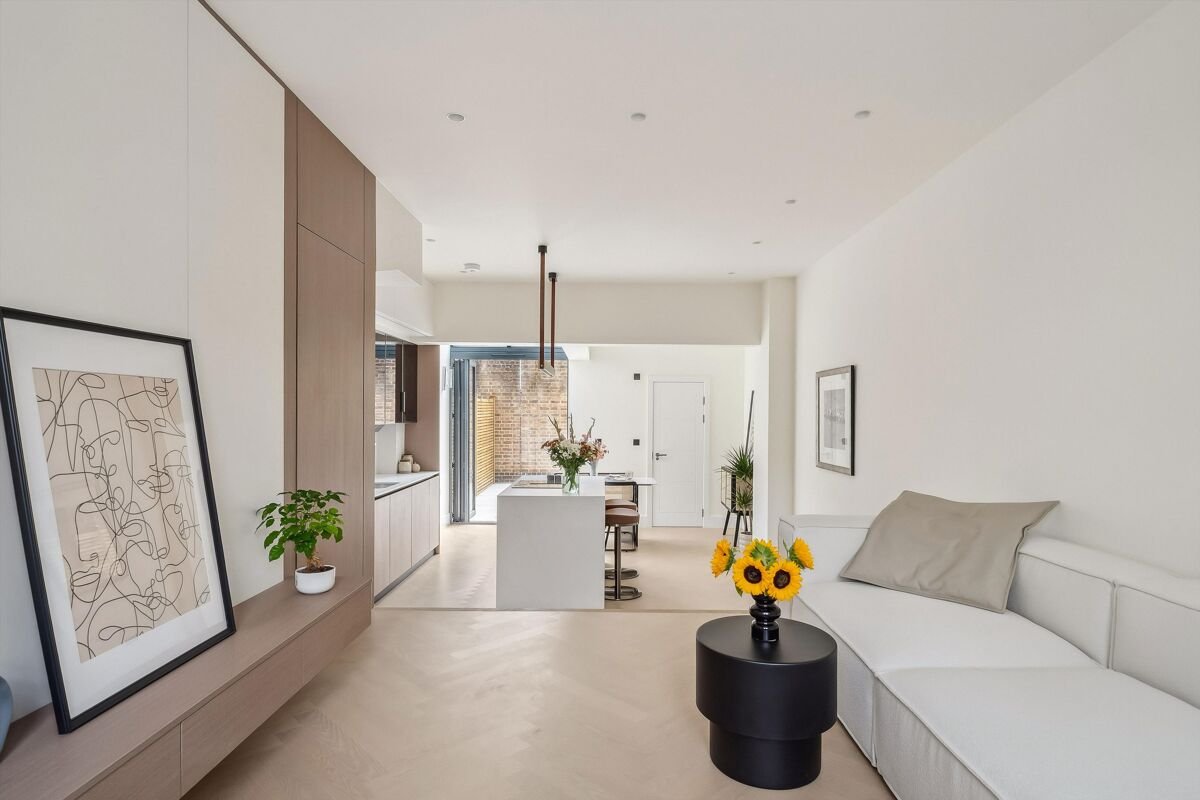 3 bedroom house in Ufford Street