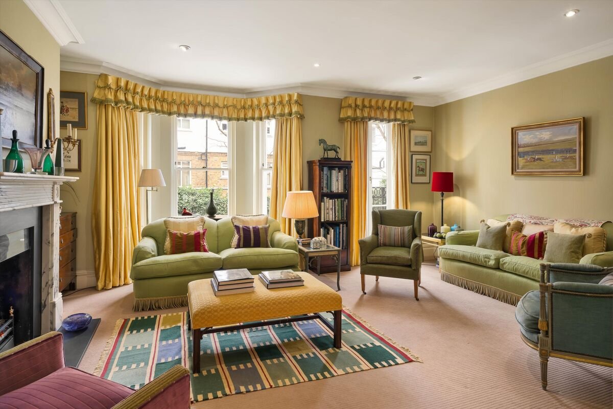 4 bedroom house in St Johns Villas