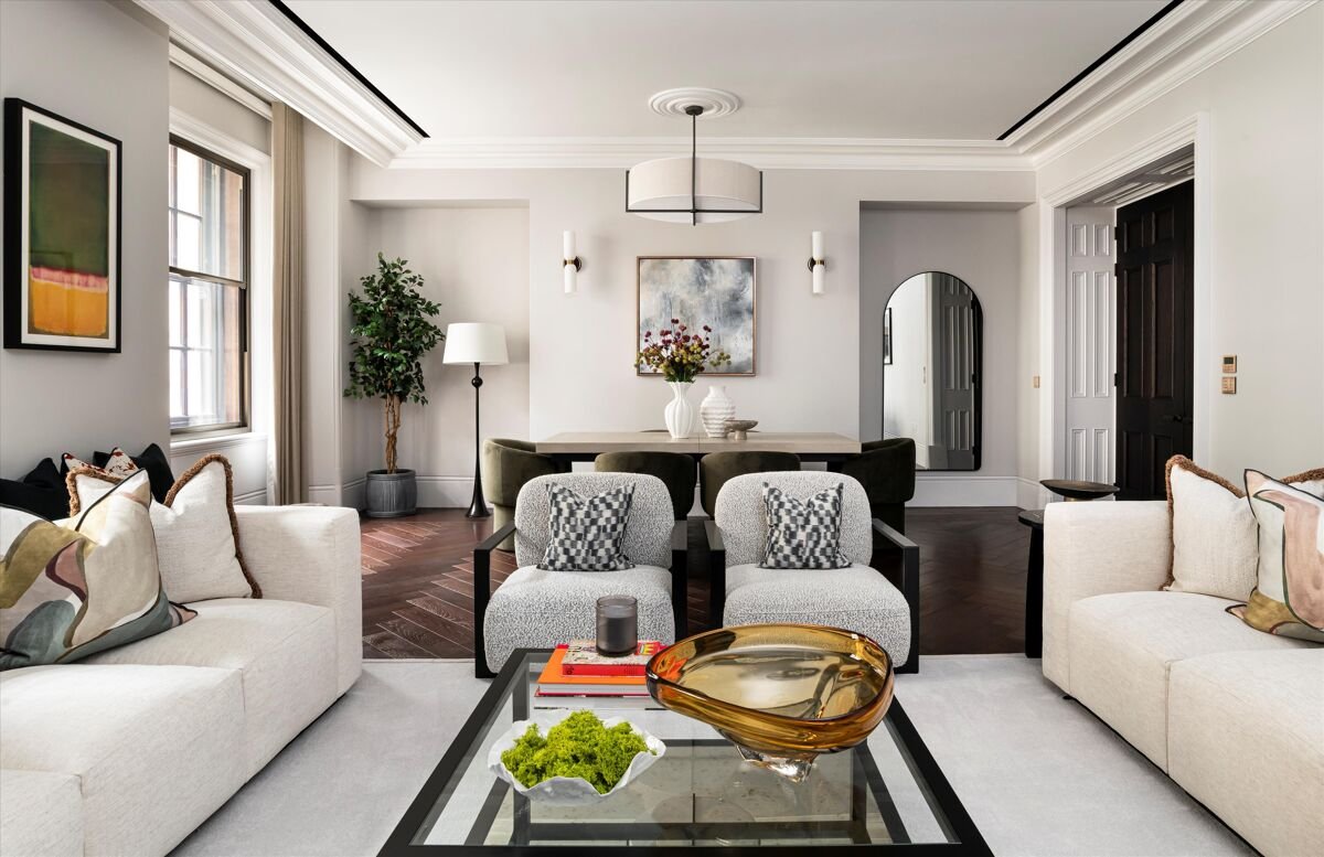 3 bedroom flat in The OWO