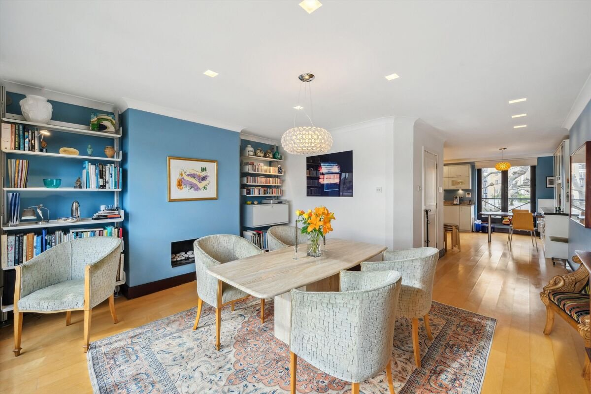 3 bedroom house in Blyths Wharf