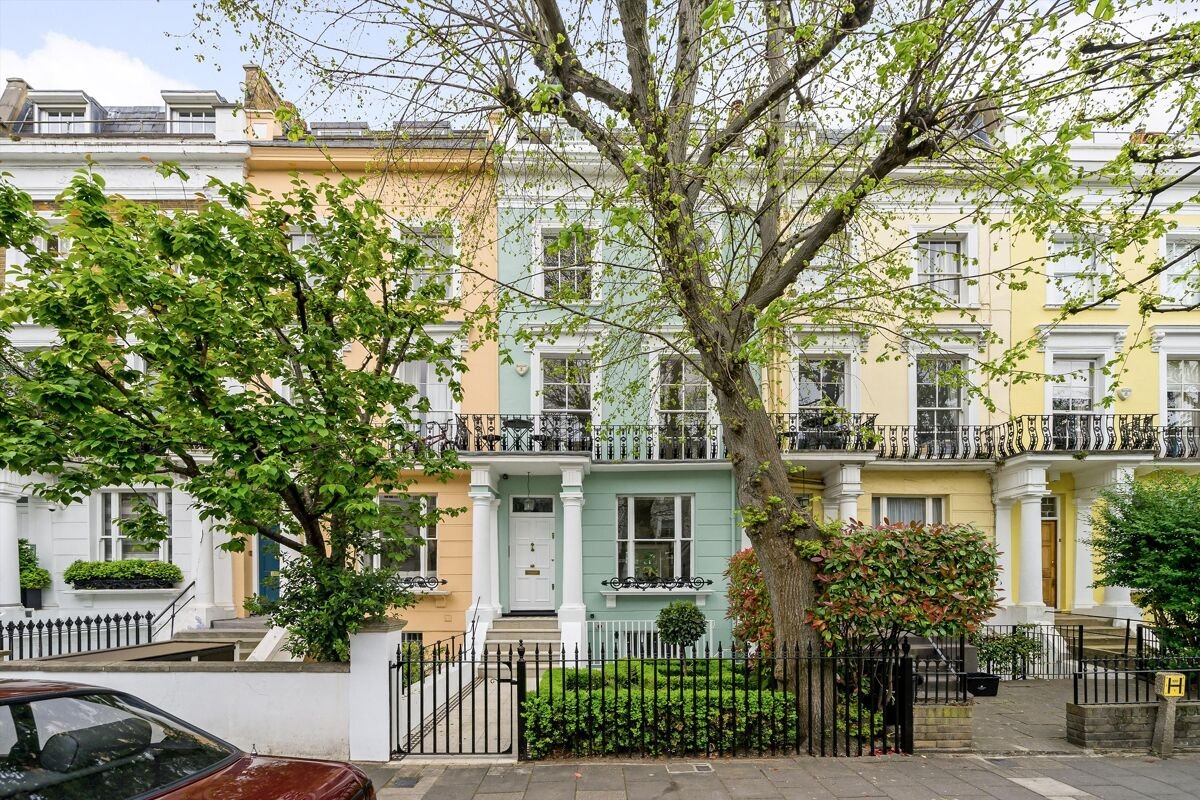 5 bedroom house in Sutherland Place