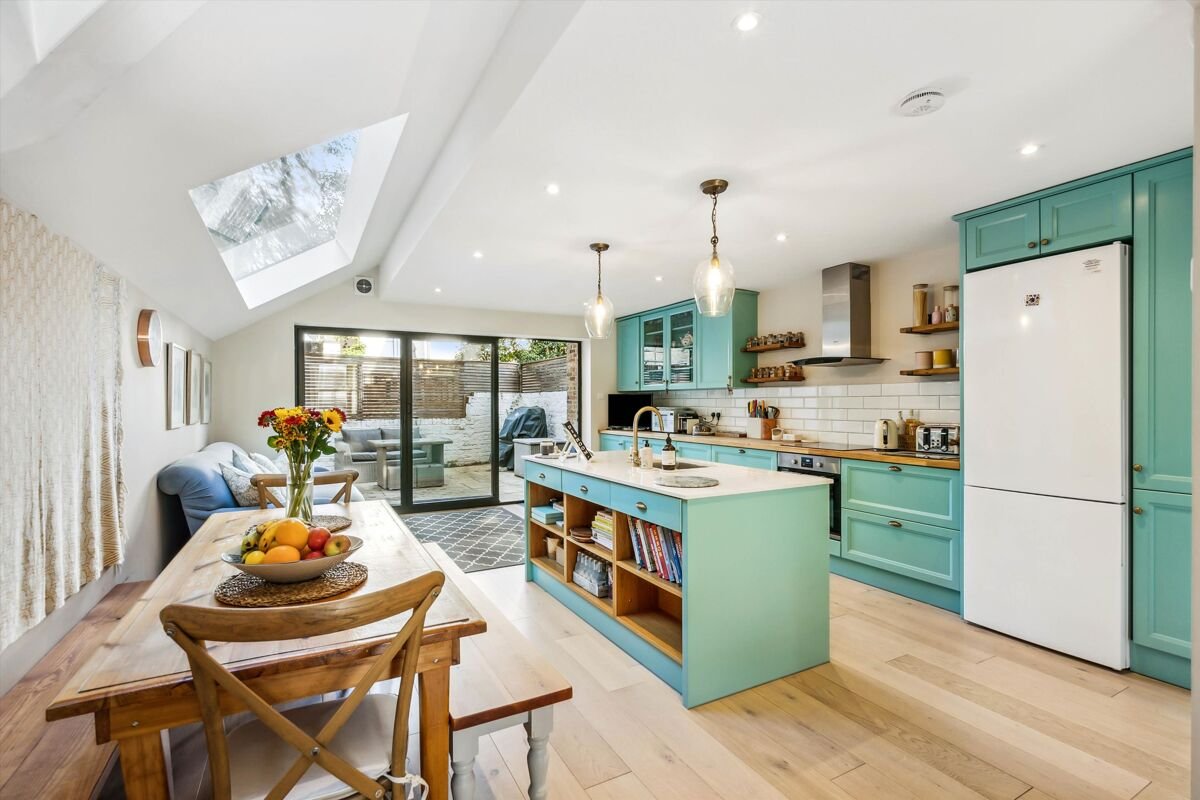 4 bedroom house in Hartismere Road