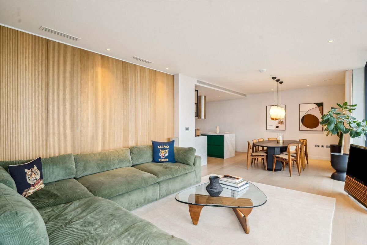 2 bedroom flat in Bagshaw Building