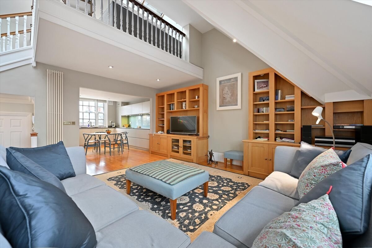 4 bedroom duplex in Harley Street