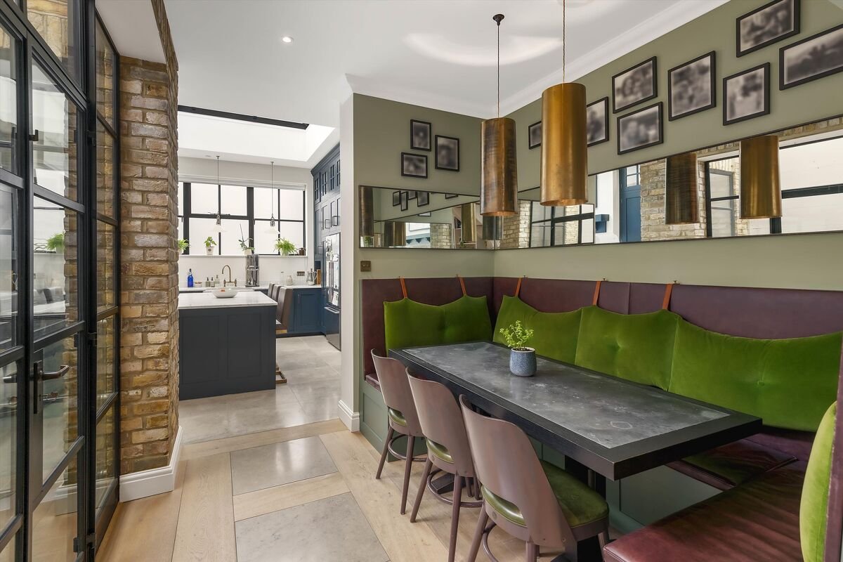 4 bedroom house in Princedale Road