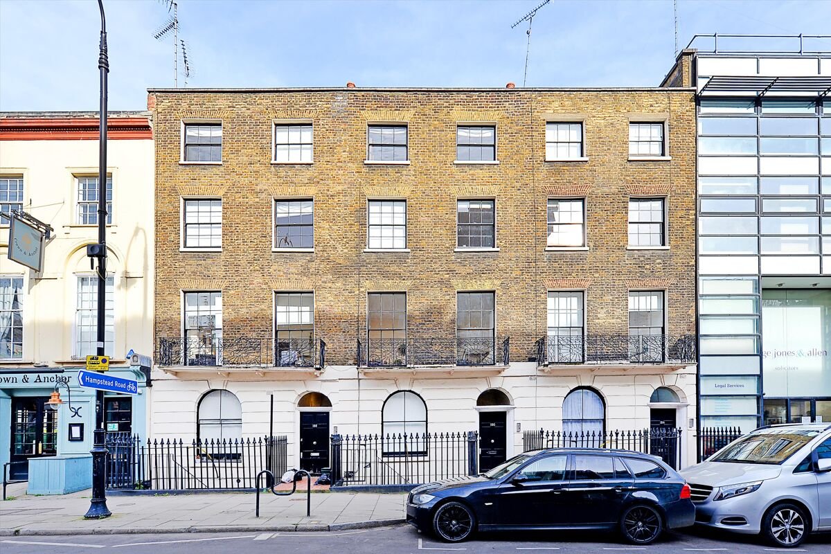 0 bedroom flat in 184