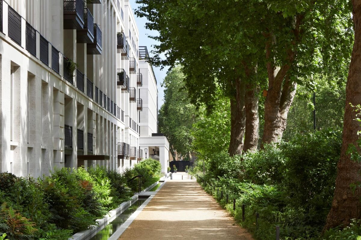1 bedroom flat in Chelsea Barracks