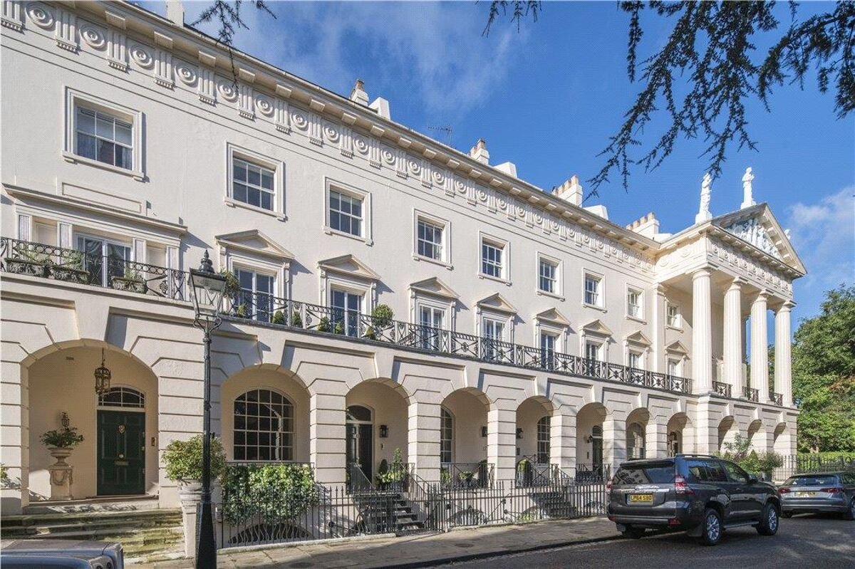 5 bedroom house in Hanover Terrace