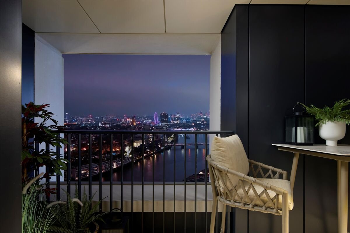 3 bedroom flat in Nine Elms