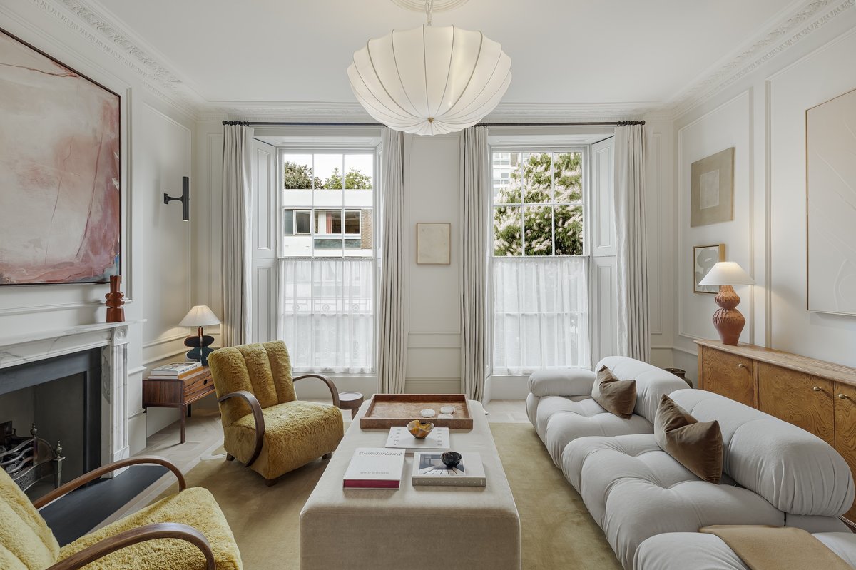 5 bedroom house in London • Freehold