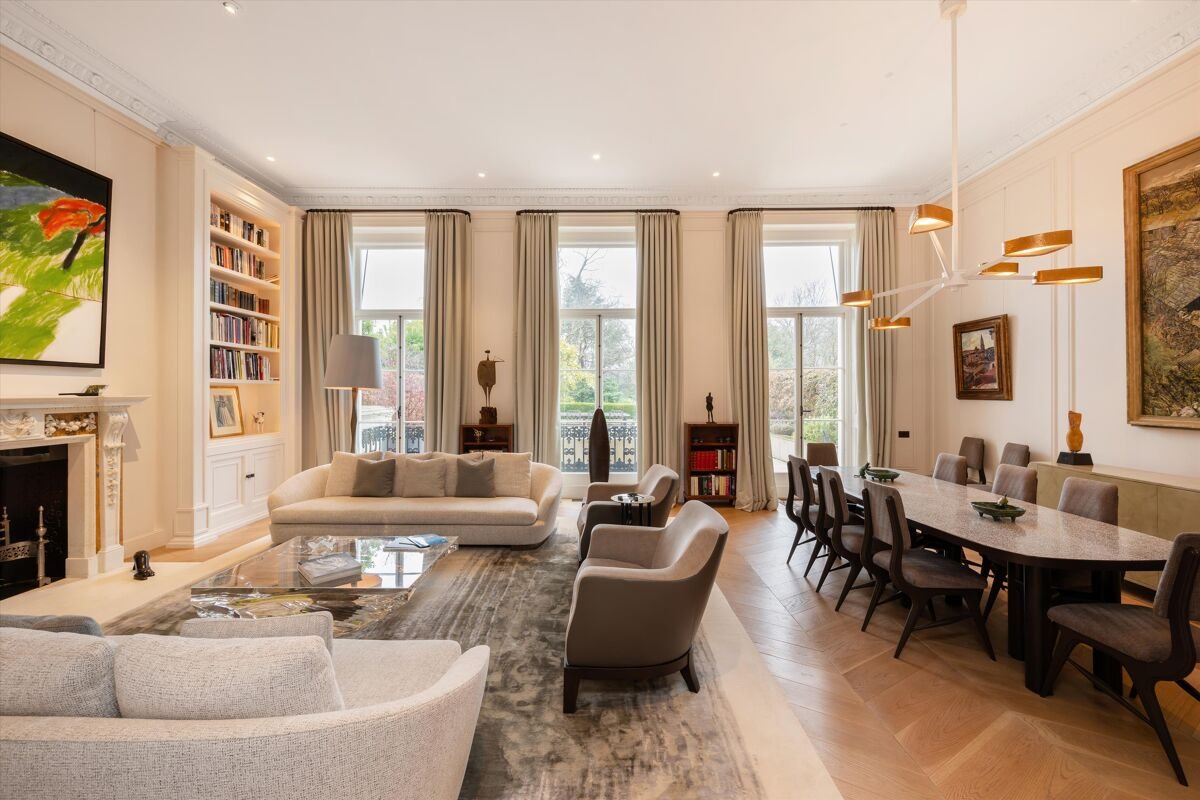 3 bedroom duplex in Hyde Park Gardens