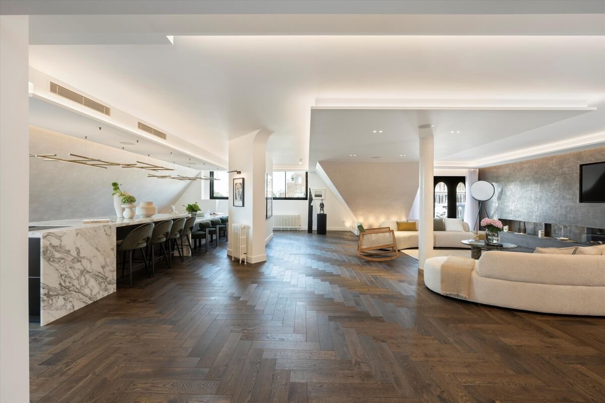 3 bedroom penthouse in Bickenhall Street