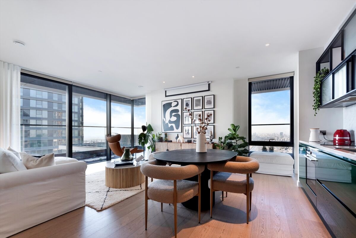 2 bedroom flat in Bagshaw Building