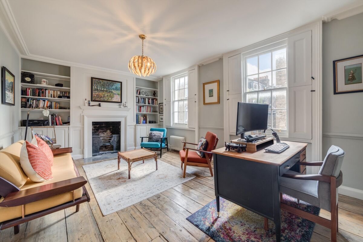 3 bedroom house in Parfett Street