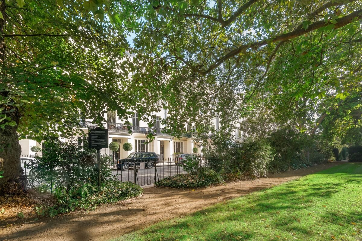 8 bedroom house in Chester Square