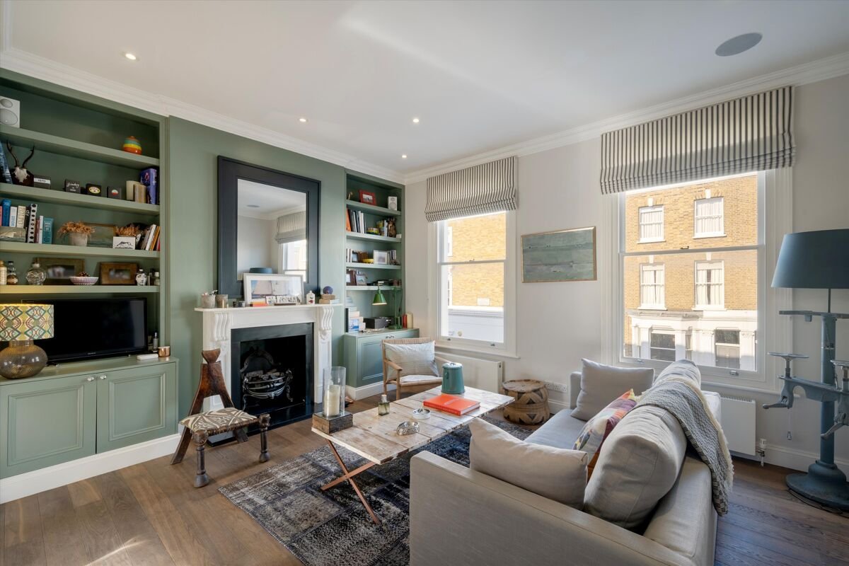 2 bedroom maisonette in Redesdale Street