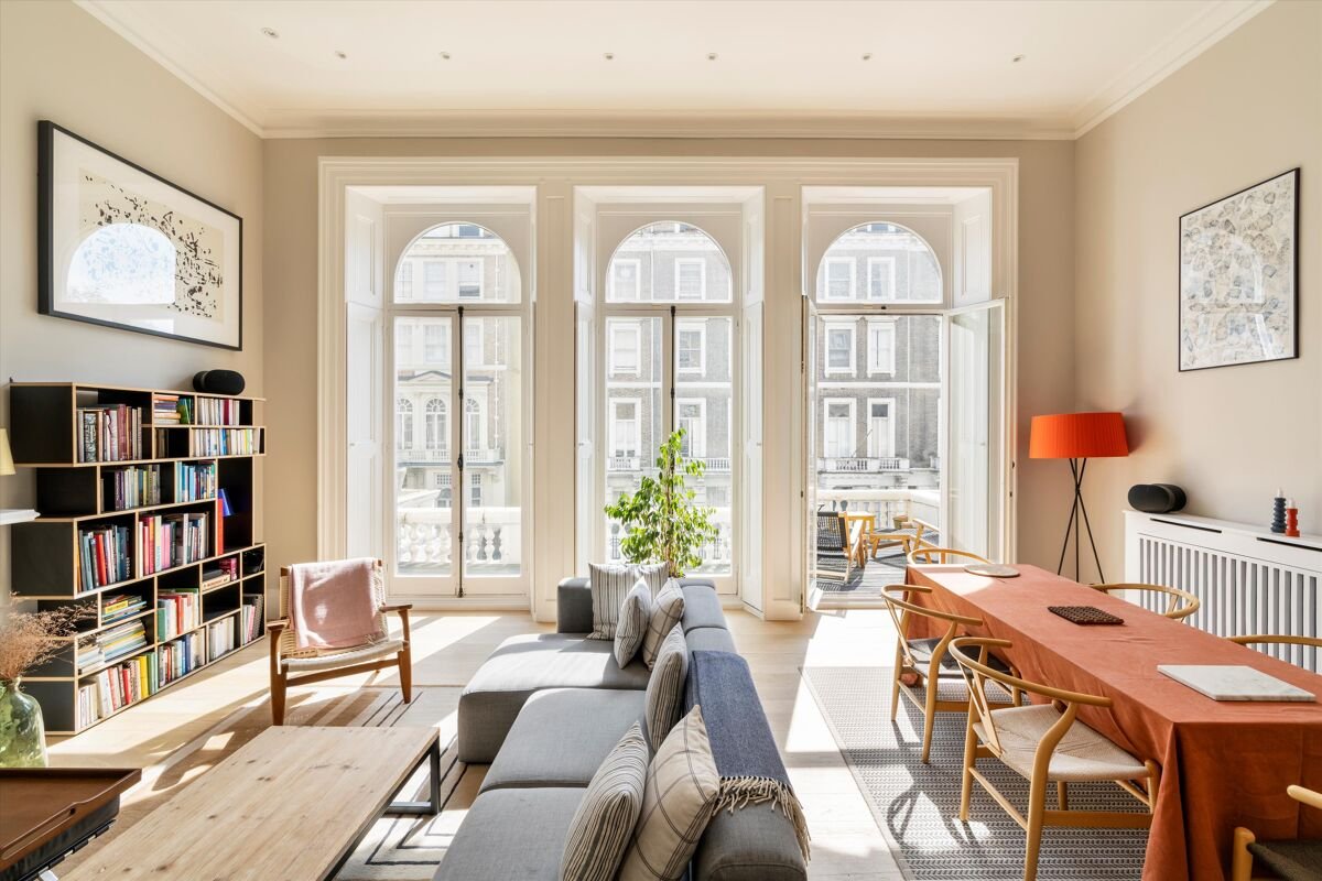4 bedroom flat in Queen's Gate Place