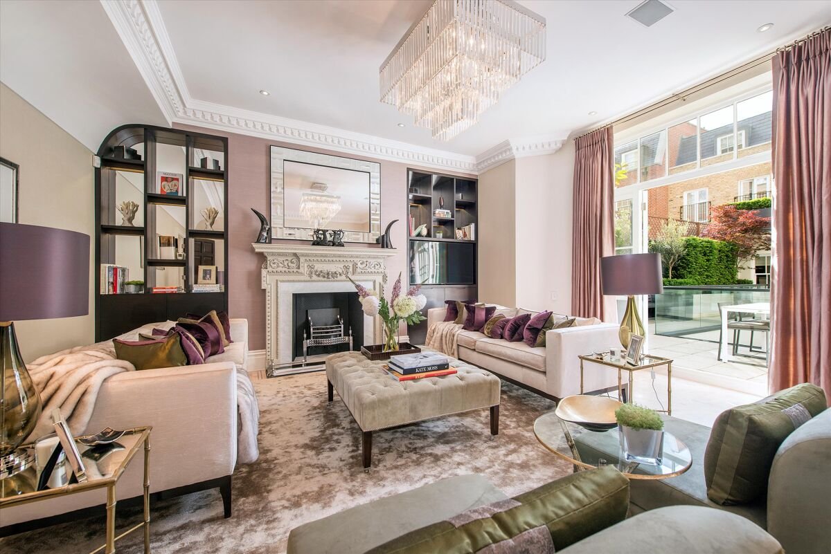 4 bedroom duplex in Charles Street