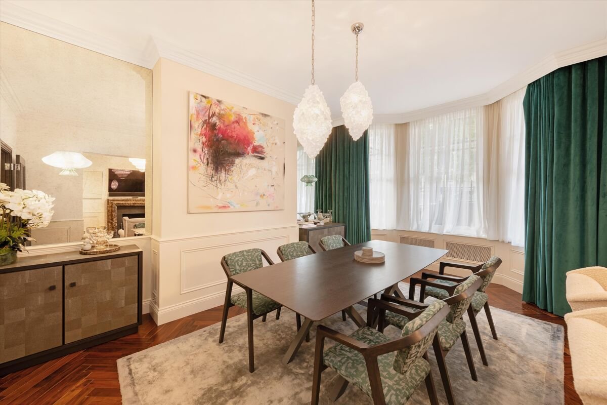 4 bedroom house in York Street