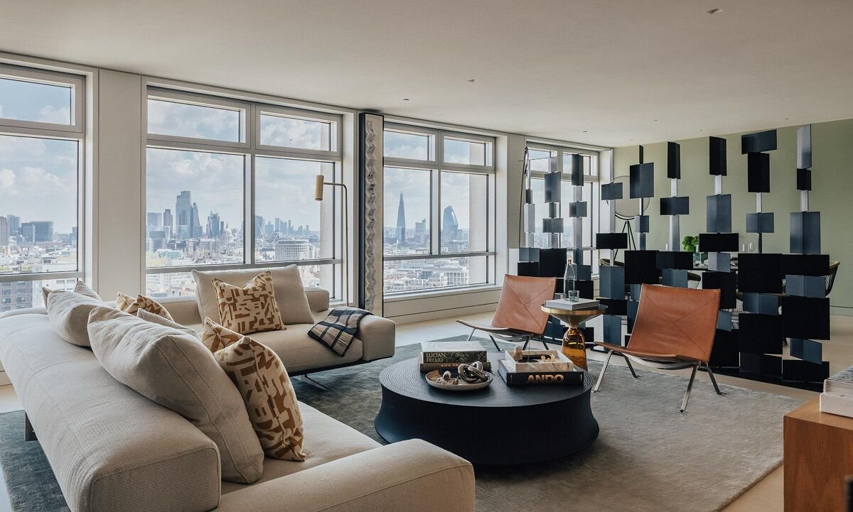 3 bedroom flat in Centre Point Residences