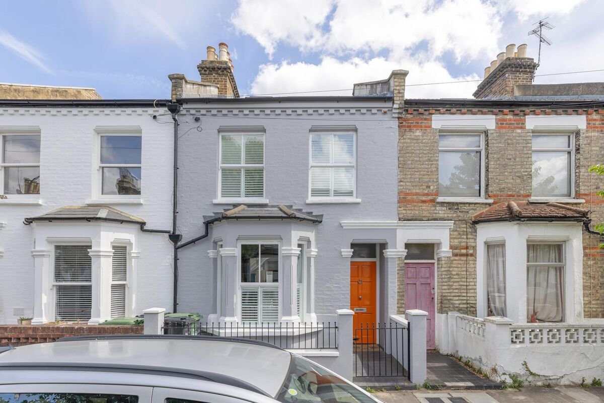 4 bedroom house in Tasso Road
